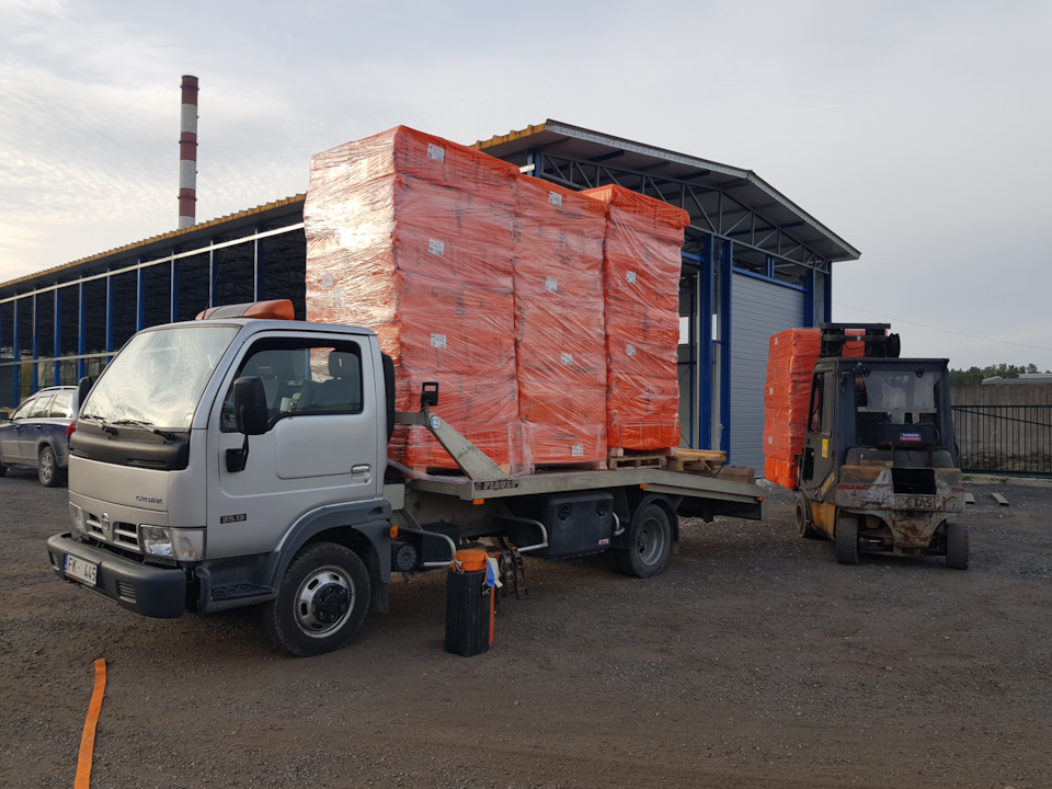 Фото в бортжурнале Nissan Cabstar