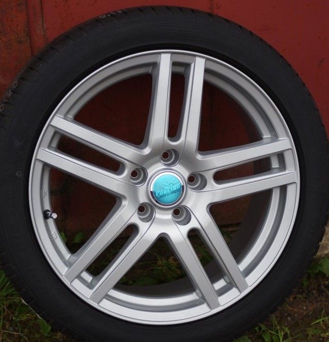 Photo from the logbook Toyota Auris (1G). Found on photo: A3030