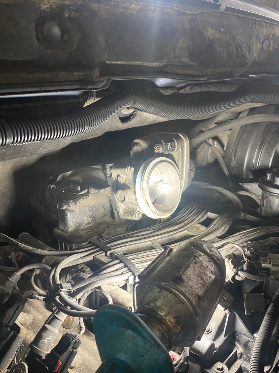 Установлена на место — Dodge Ram
