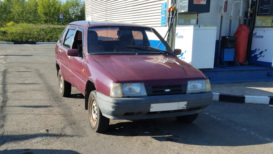 IZh 2126 -060 - Российский BMW X6