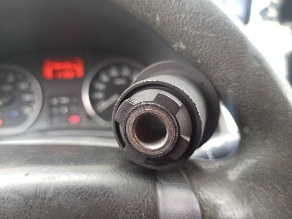 Фото в бортжурнале Renault Logan (1G)