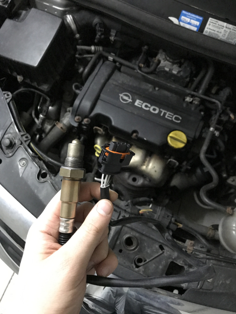 Новый выглядит конечно нормально :) Его и включиваем обратно — Opel Corsa D