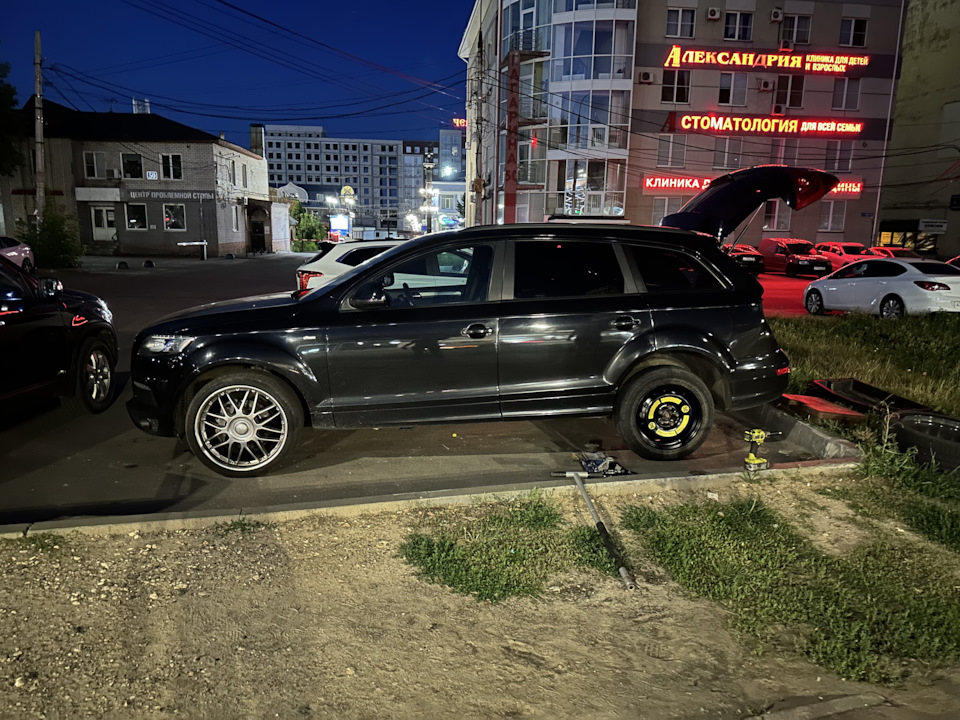 Установлено. — Audi Q7 (1G)