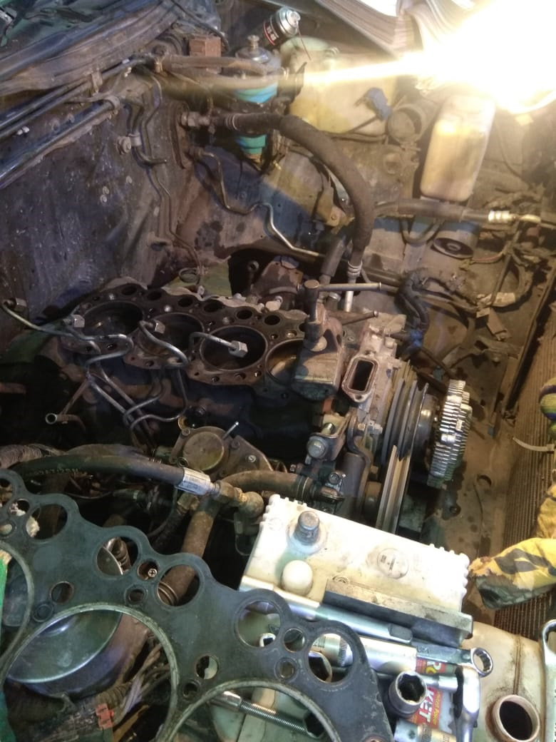 Фото в бортжурнале Nissan Terrano I