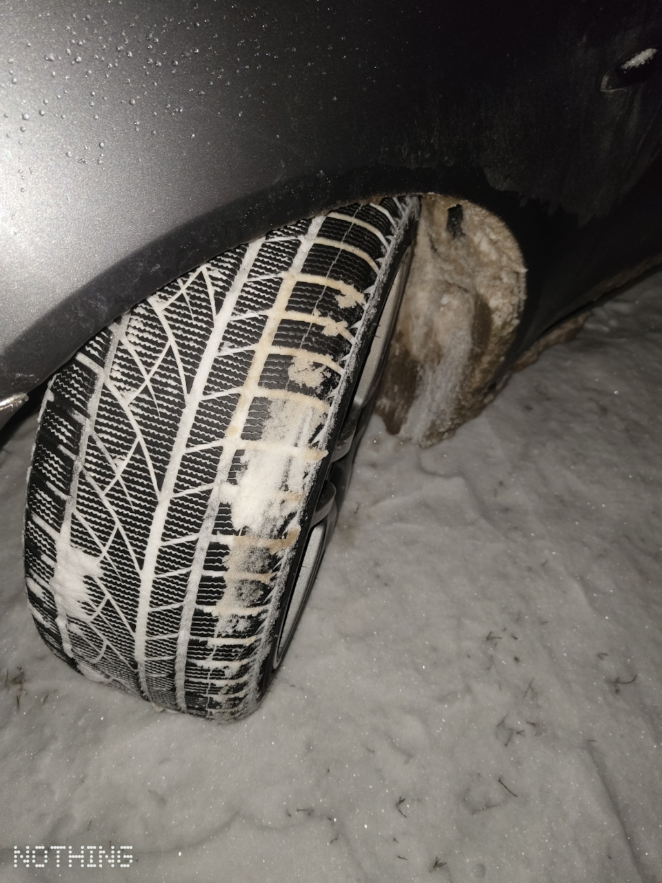 Хорошо отводит влагу — Mitsubishi Lancer X