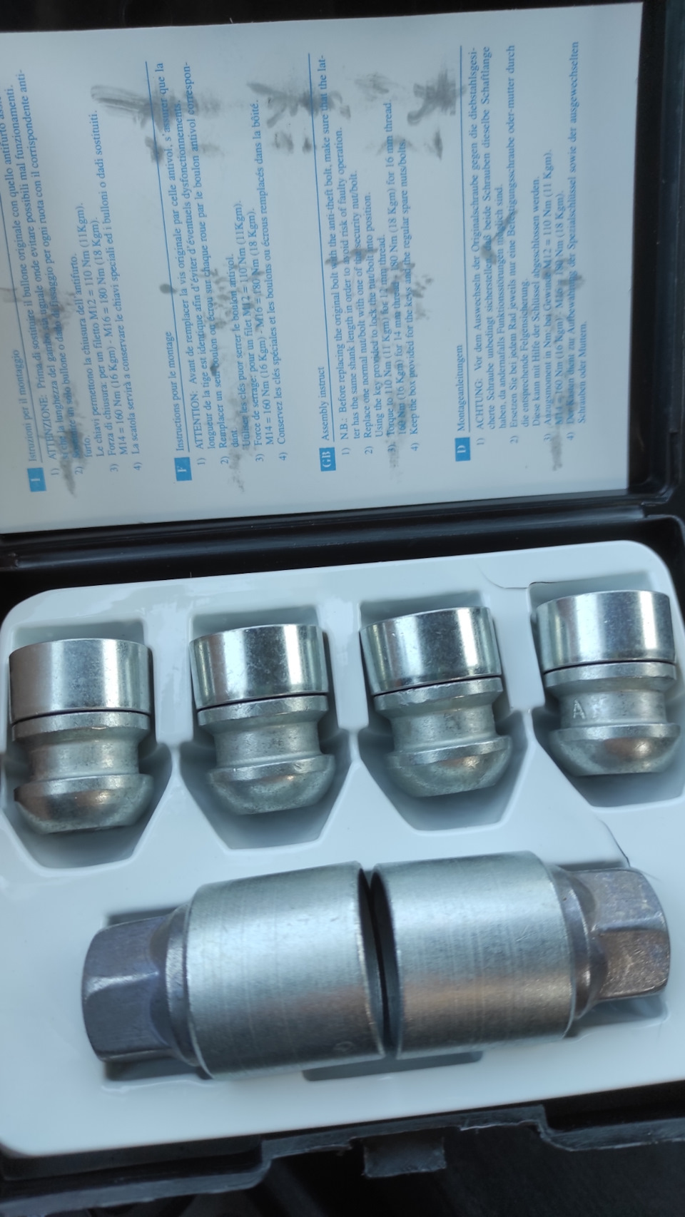 Фото в бортжурнале Honda Civic 4D (8G). Запчасти на фото: T0110