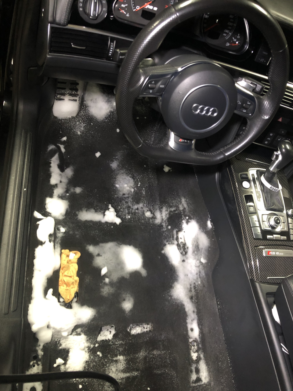 Фото в бортжурнале Audi RS6 (C6)