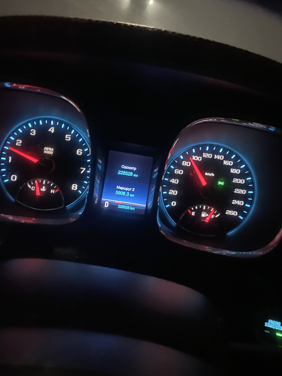 Чутка затянул с заменой аж на целых 908.3 кэмэ! Непорядок! Надо да надо срочно менять! — Chevrolet Malibu (8G)