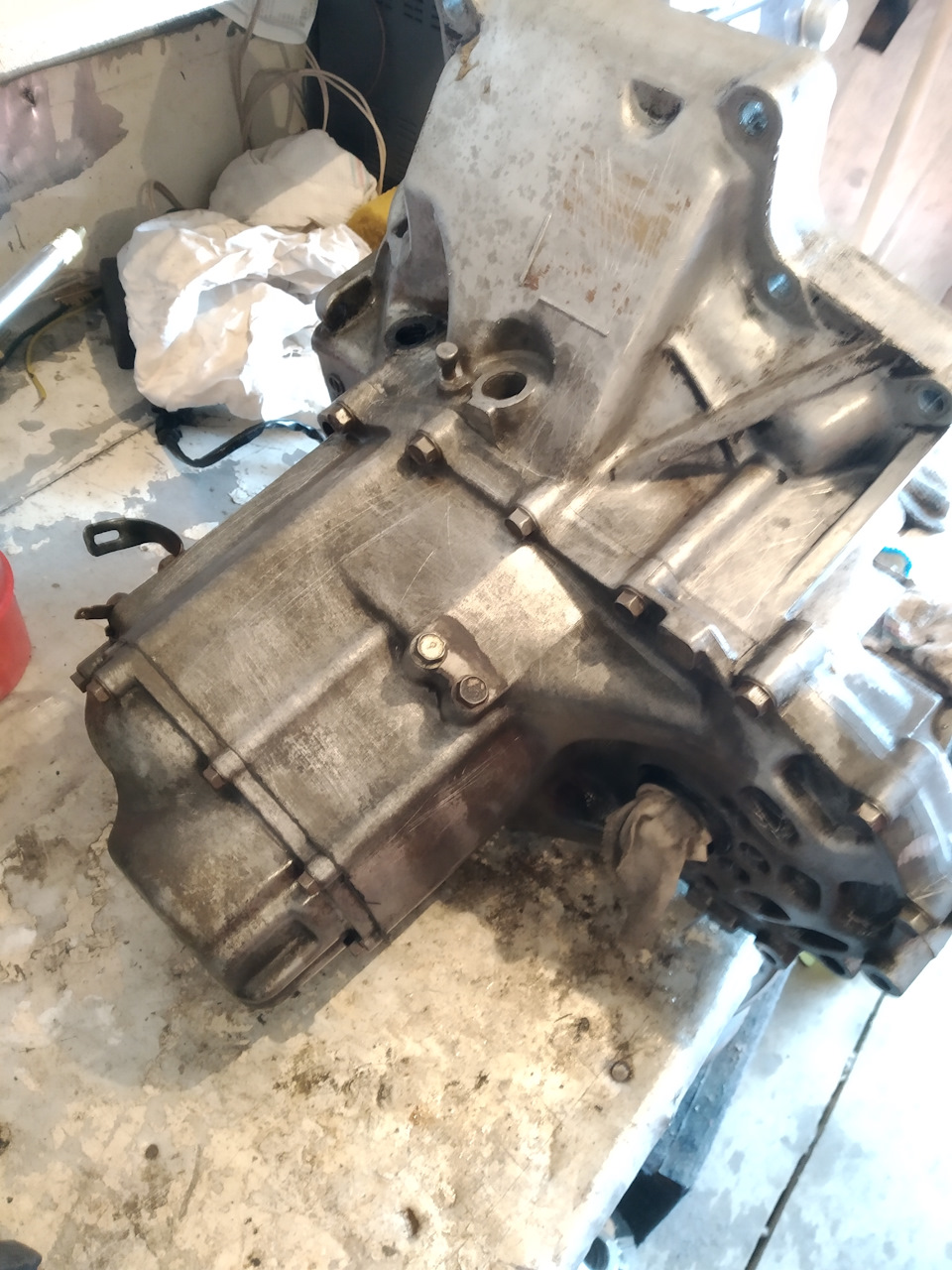 вот такие дела… Знал бы, заказал еще подшипники))) ну да и ладно — Mazda 323 III
