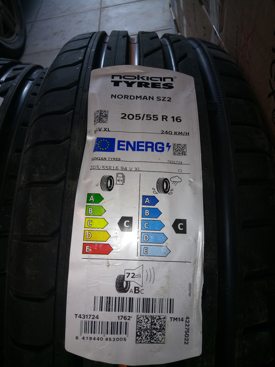 еще пока под брендом nokia — Subaru Legacy (BE/BH/BT). Запчасти на фото: 45200S, Nordman SZ2 205/55R16