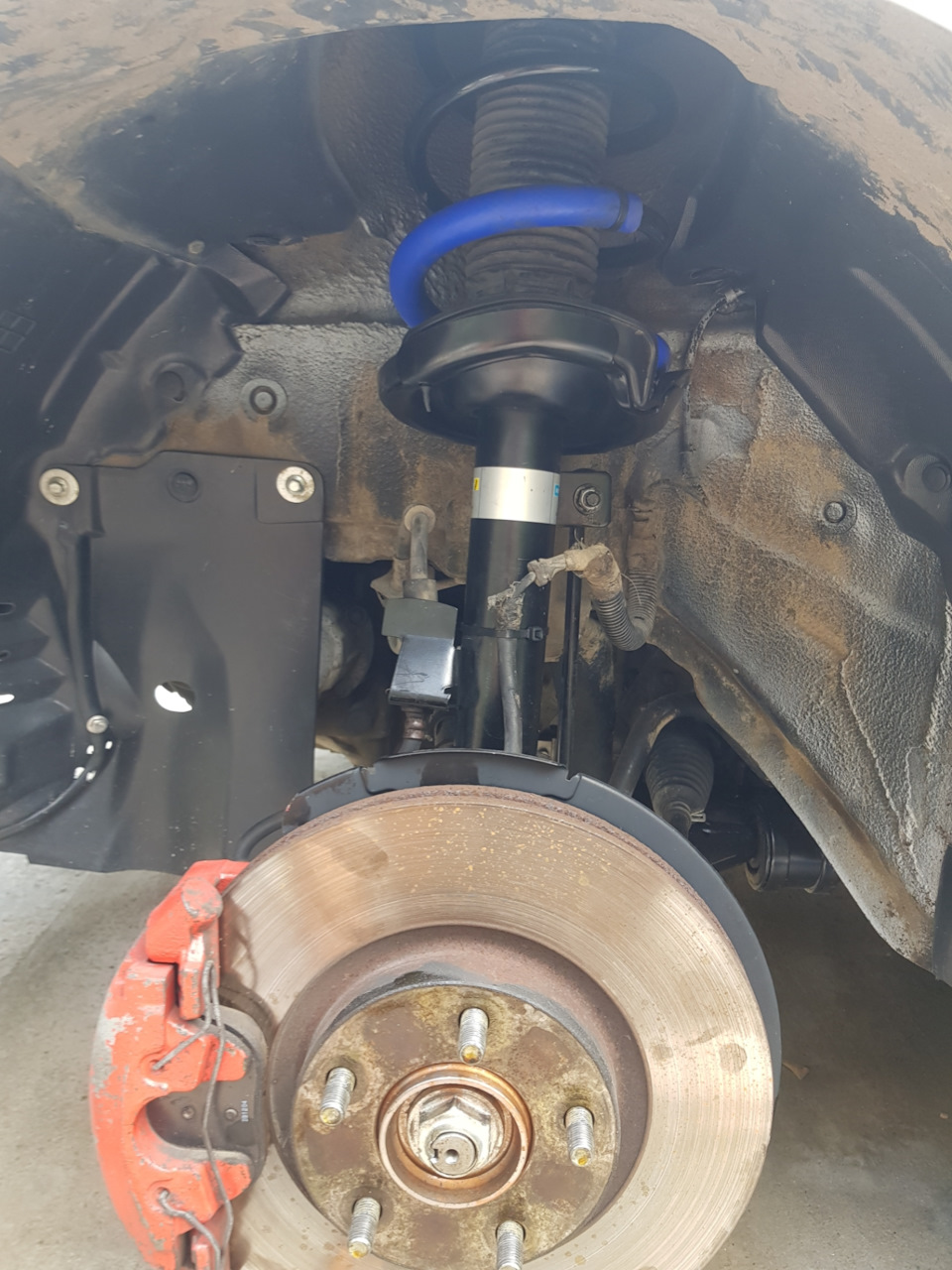 стойка на своём месте! — Mazda 3 (1G) BK