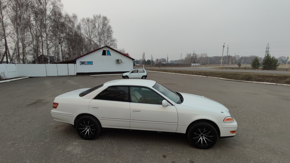 Фото в бортжурнале Toyota Mark II (100)