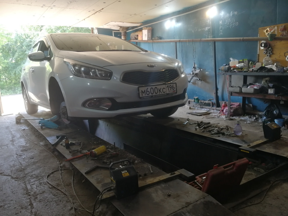 Фото в бортжурнале KIA Ceed (2G)
