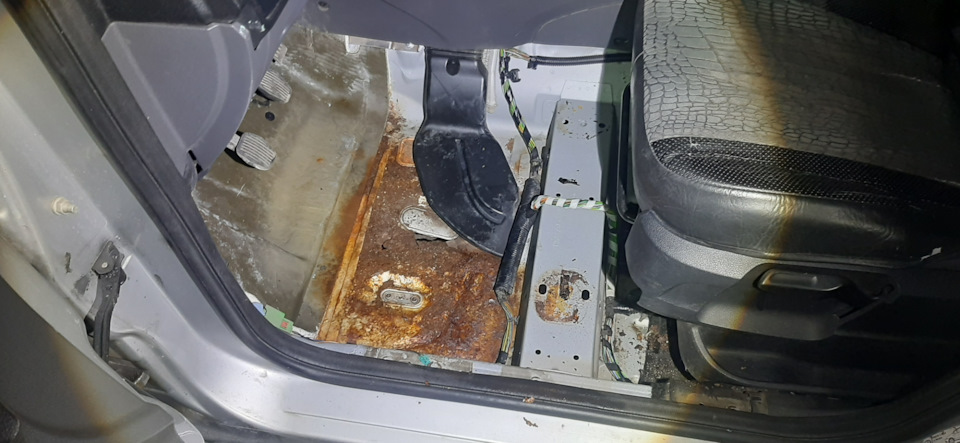 Фото в бортжурнале Ford C-Max I