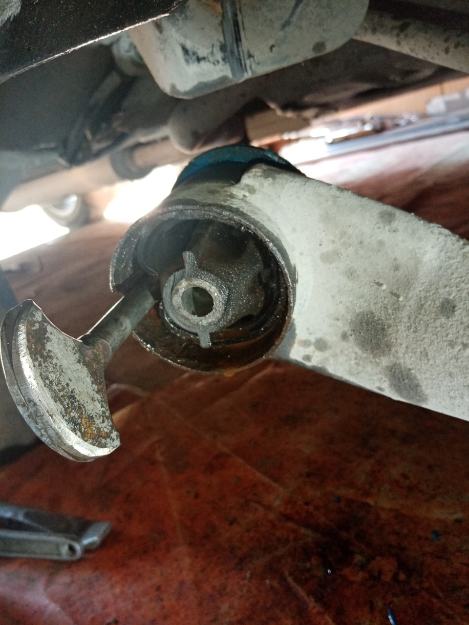 Фото в бортжурнале Renault Logan (1G)