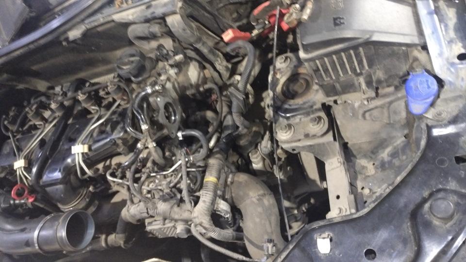 Фото в бортжурнале Volvo V70 III