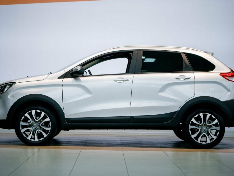 Xray cross — Lada Vesta (1G)