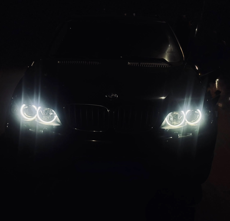 Фото в бортжурнале BMW X5 (E53)