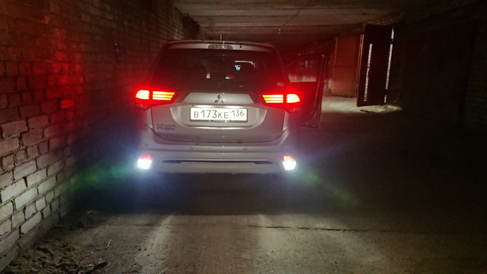 Фото в бортжурнале Mitsubishi Outlander PHEV
