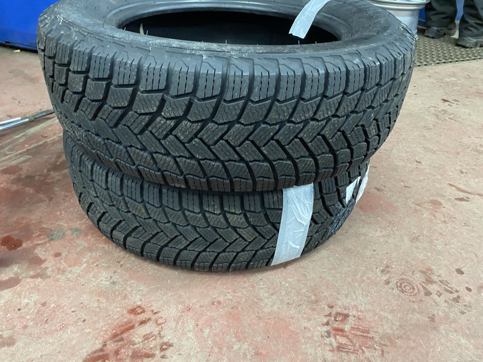 Фото в бортжурнале Volvo S60 (1G)