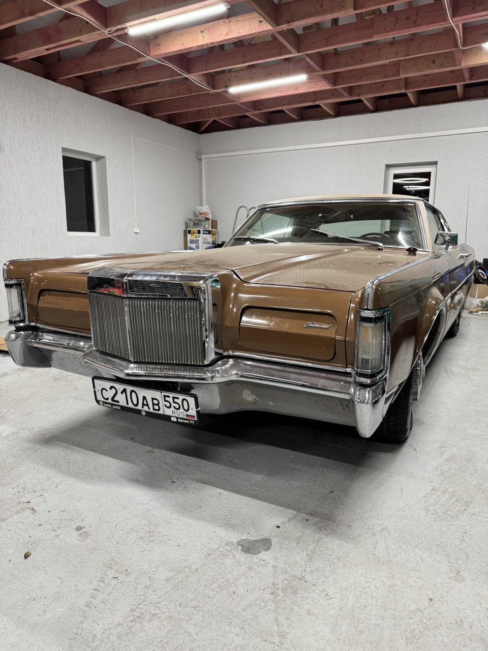 Фото в бортжурнале Lincoln Mark III