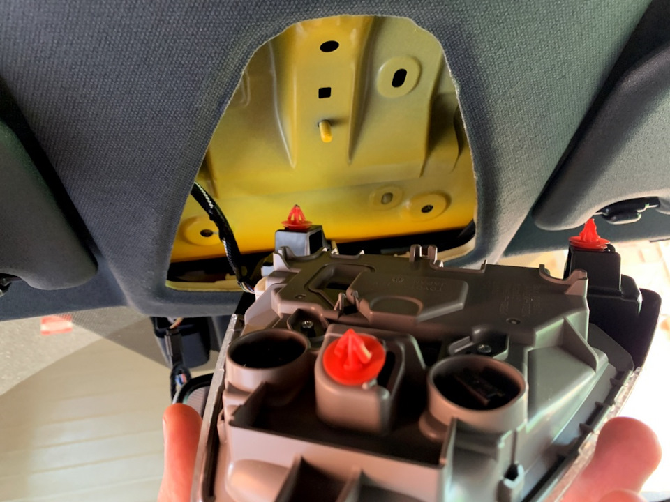 Фото в бортжурнале Toyota C-HR