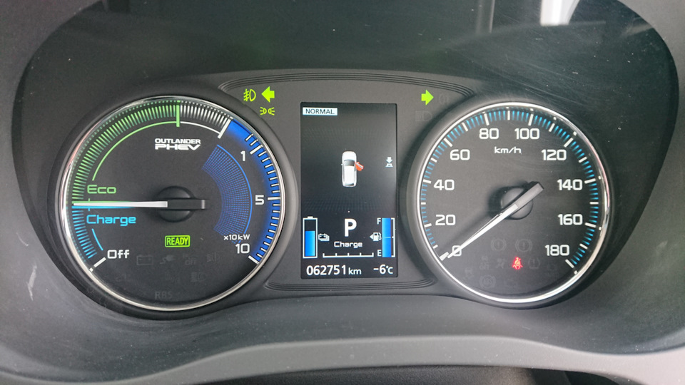 Фото в бортжурнале Mitsubishi Outlander PHEV