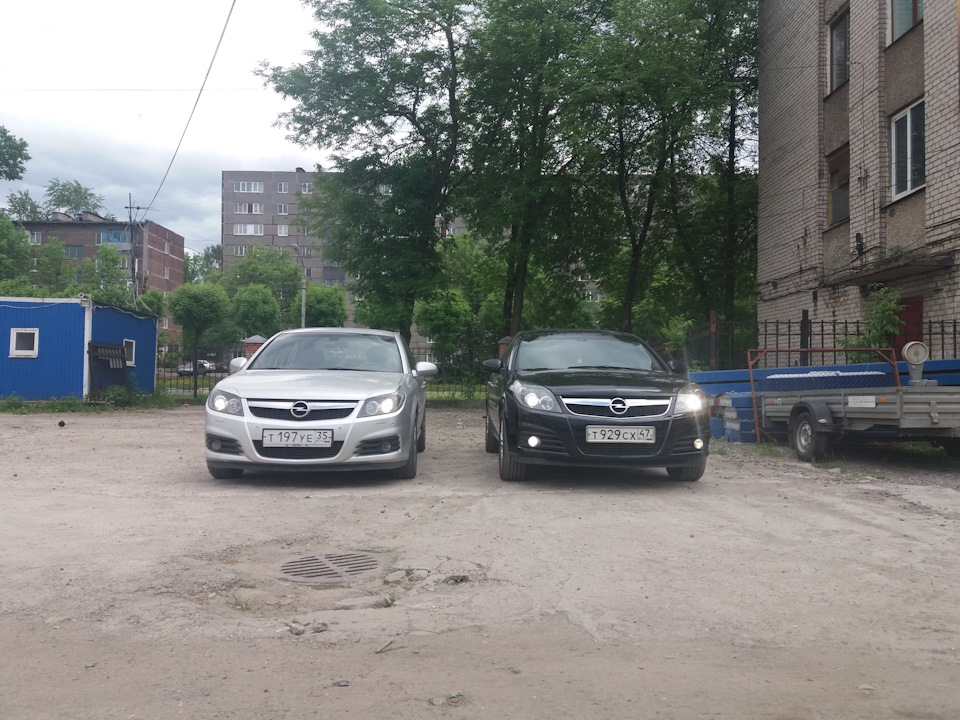 Фото в бортжурнале Opel Vectra C. Запчасти на фото: FT197
