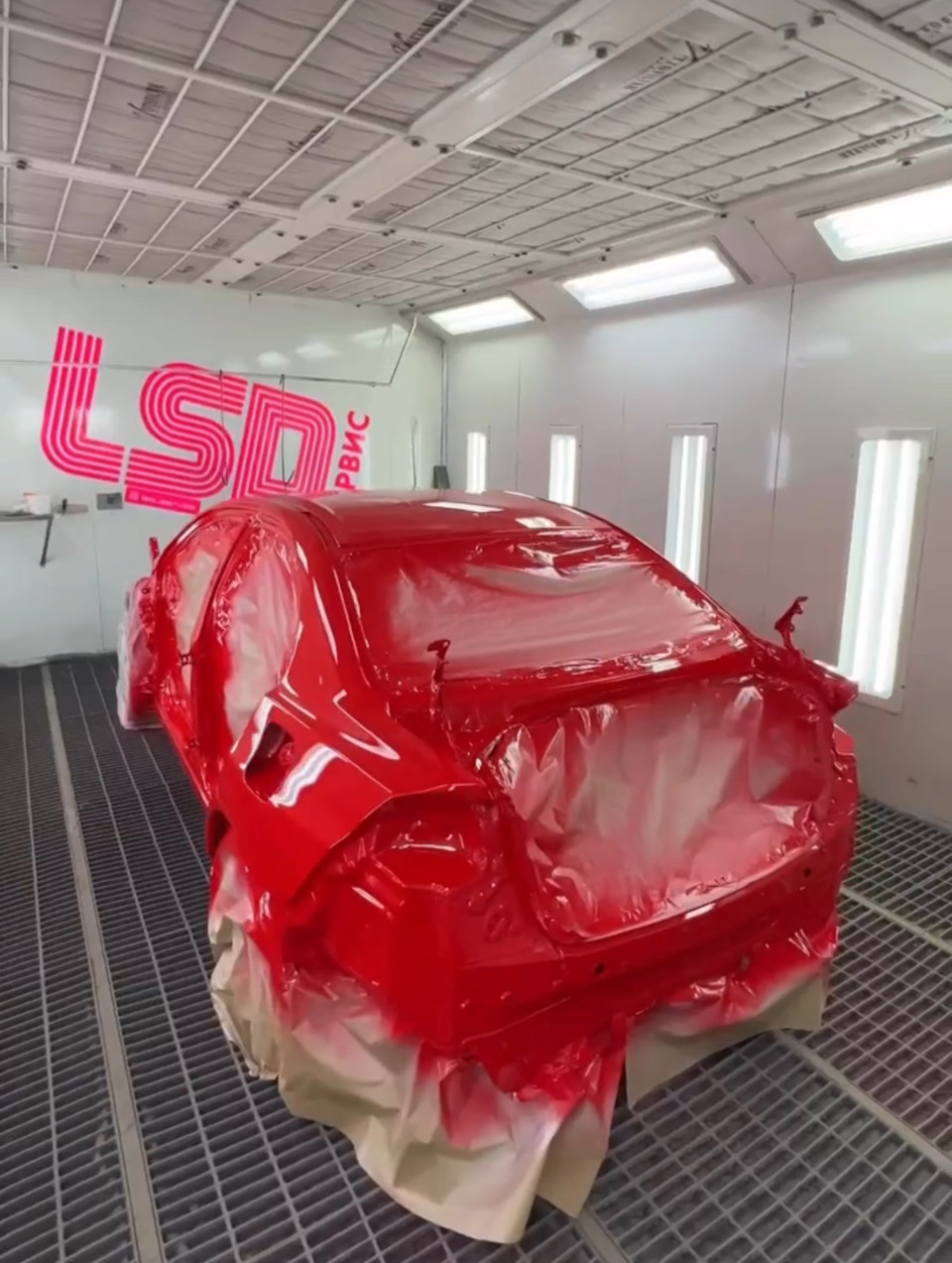 Покрасили — Mitsubishi Lancer Evolution X