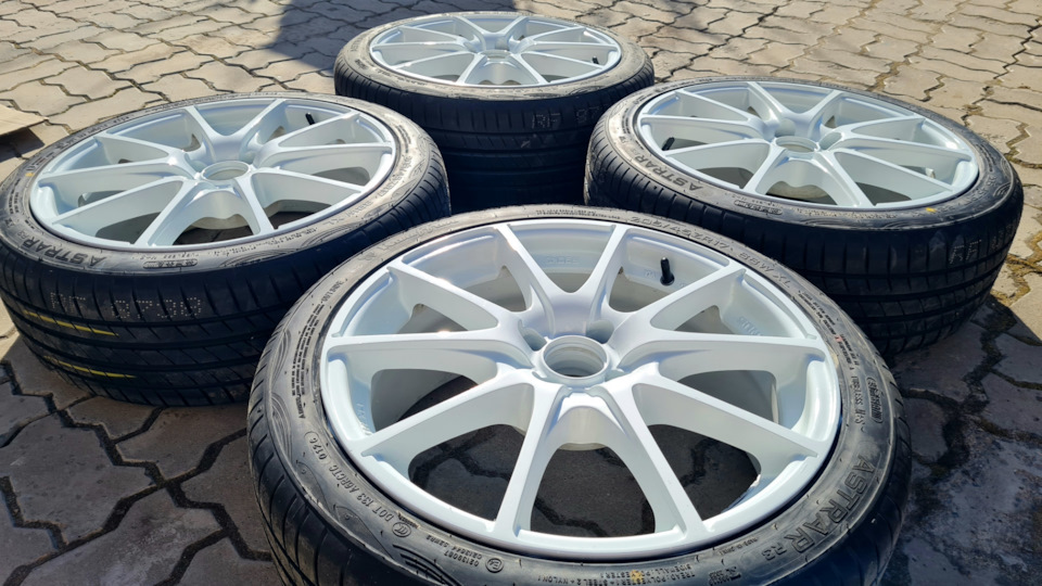 Фото в бортжурнале Renault Logan (2G)