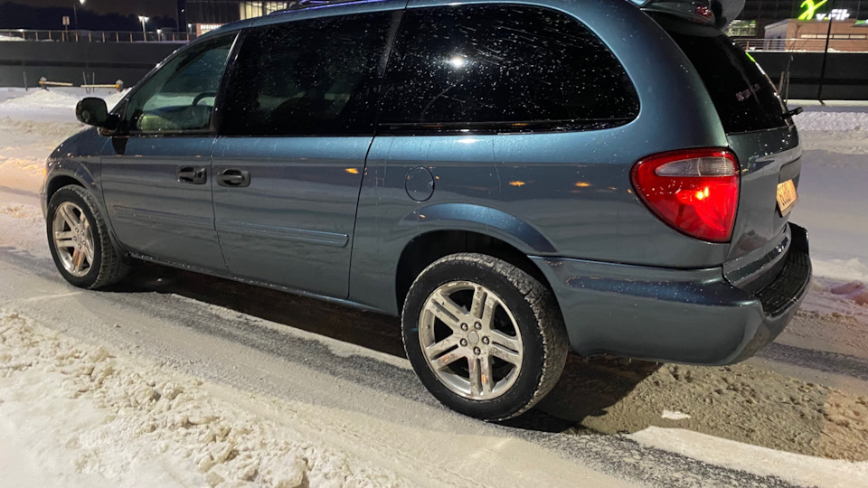 Dodge Caravan 3.3 GRAND