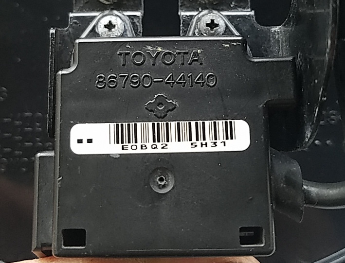 это моя 86790-44140 — Toyota Prius Plug-in Hybrid (1G). Запчасти на фото: 8679044140