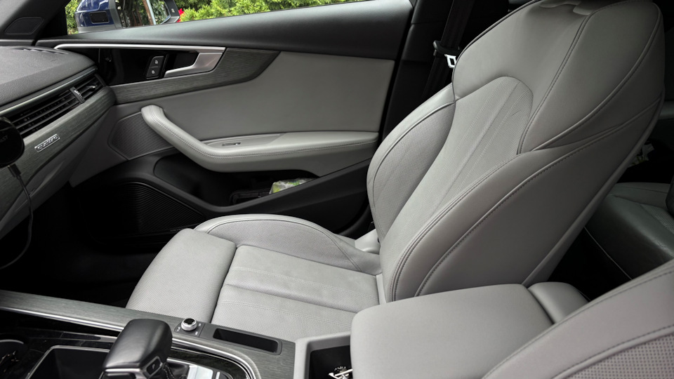 Фото в бортжурнале Audi A4 (B9)