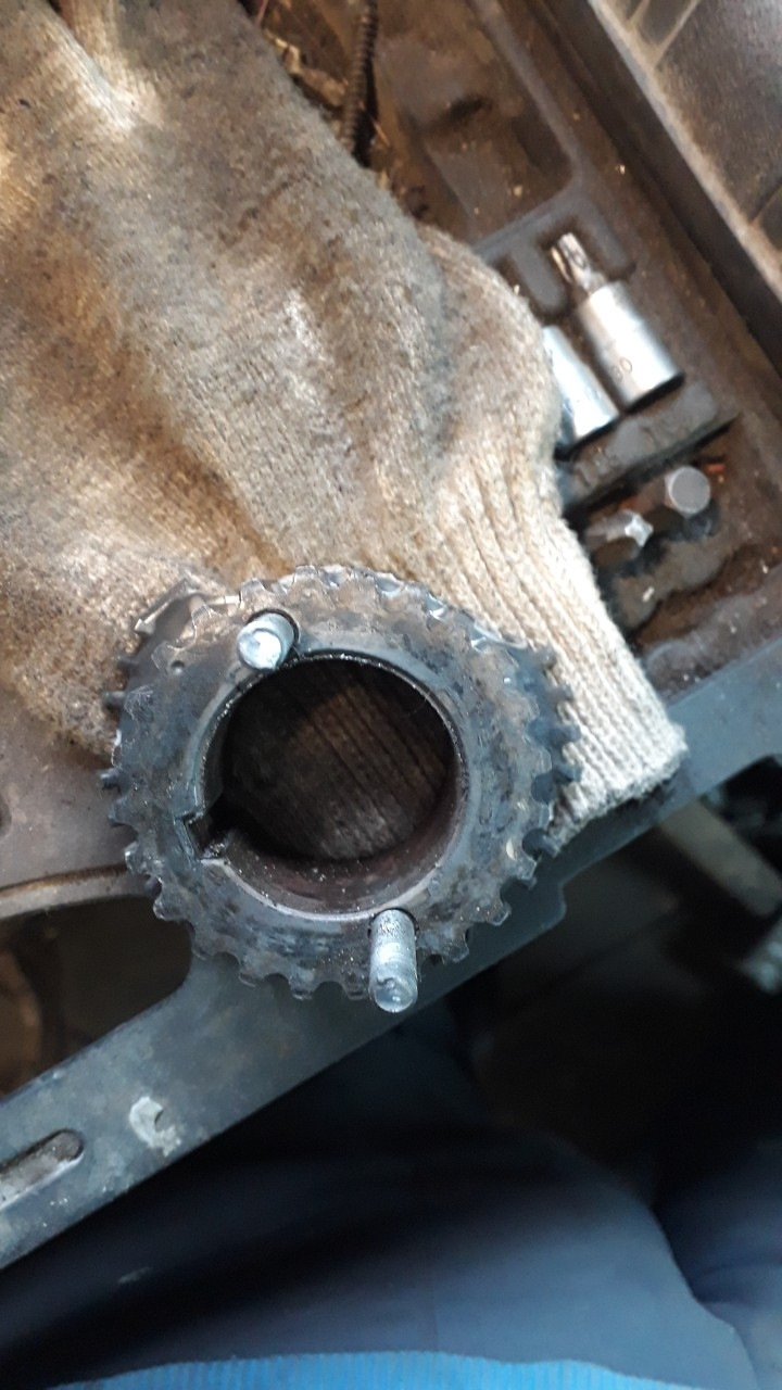 Photo from the logbook Toyota Chaser (100)