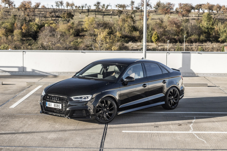 Фото в бортжурнале Audi A3 Sedan (8V)