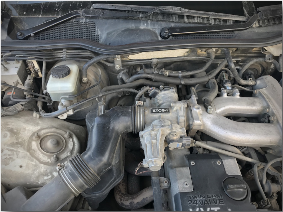 Фото в бортжурнале Toyota Crown (S170)
