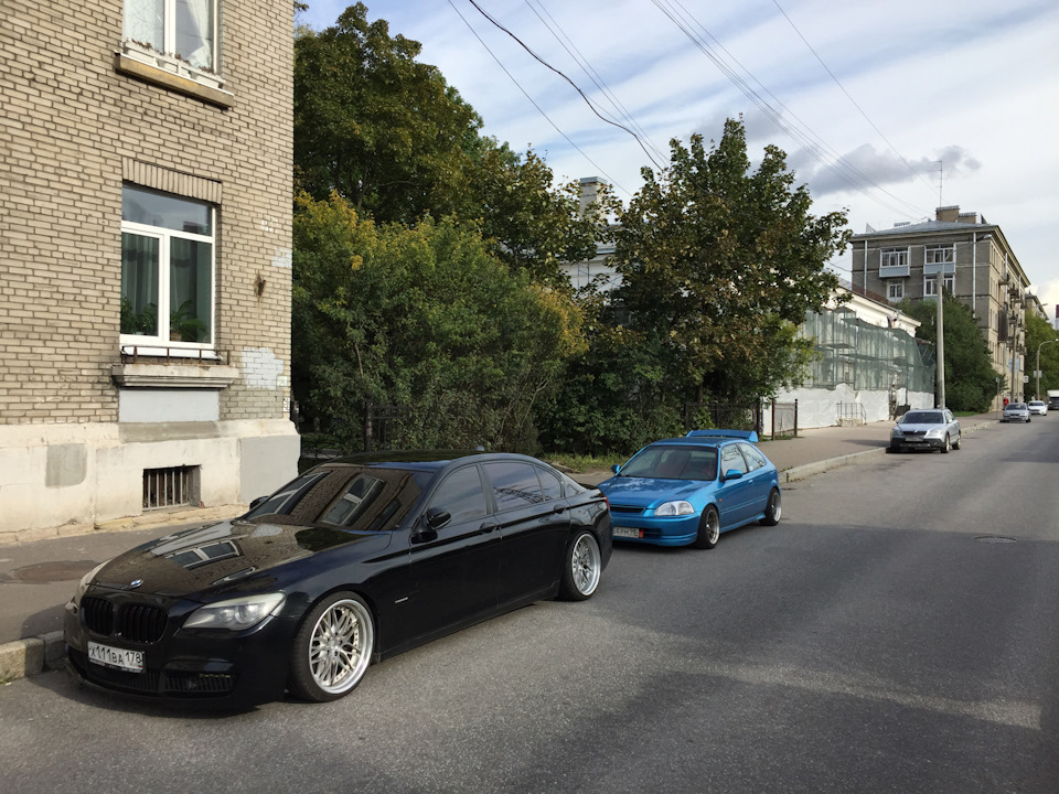 Фото в бортжурнале BMW 7 series (F01/02)