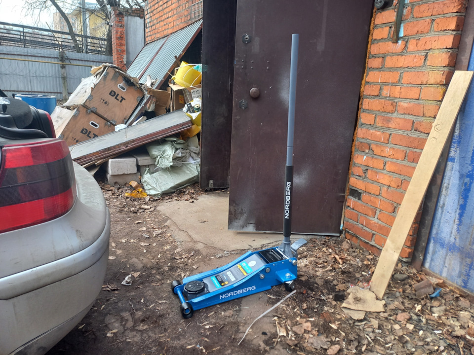Фото в бортжурнале Volkswagen Golf Mk4