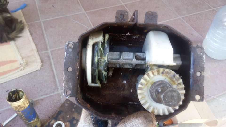 Фото в бортжурнале Volkswagen Sharan  (1G)