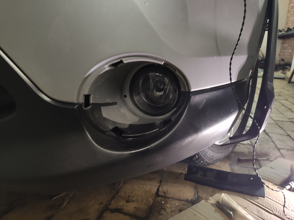 Снимаются с усилием, снимать надо без вандализма — Nissan Qashqai (2G)