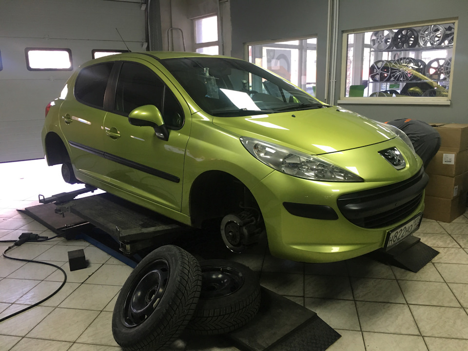 Фото в бортжурнале Peugeot 207