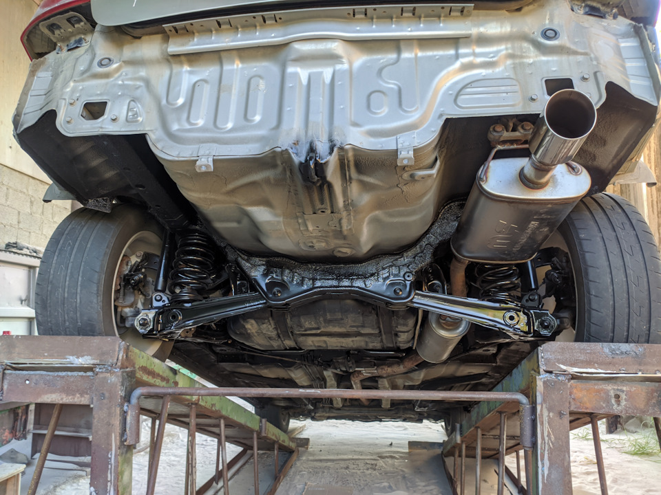 Дно готово — Honda Civic 4D (8G)