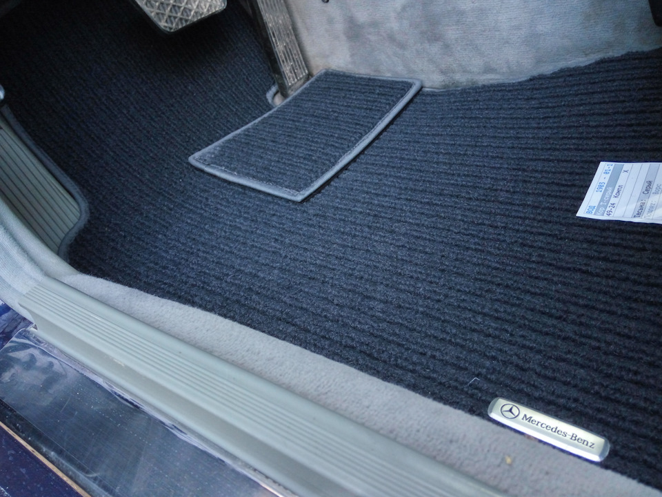 Фото в бортжурнале Mercedes-Benz E-Class (W124)