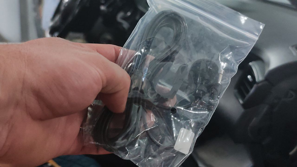 Фото в бортжурнале Nissan Qashqai (2G)