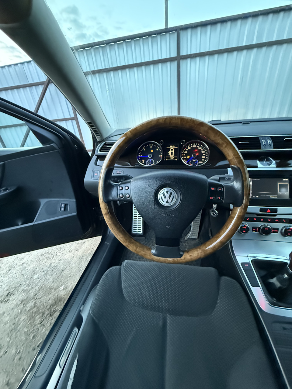 Фото в бортжурнале Volkswagen Passat B6