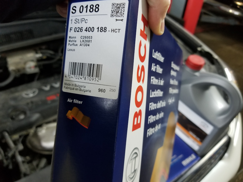 Фото в бортжурнале Toyota RAV4 (III). Запчасти на фото: S0188, F026400188, C26003, LX2681, A1304
