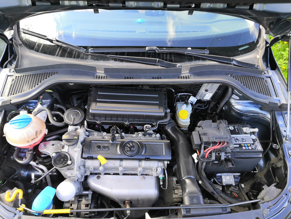 Фото в бортжурнале Skoda Rapid (1G)