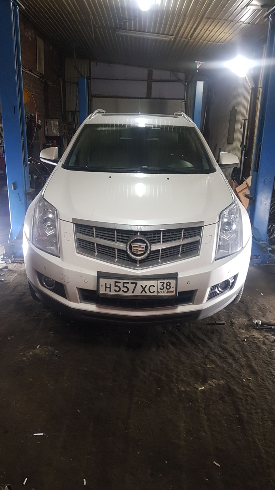Пациент жив — Cadillac SRX (2G)
