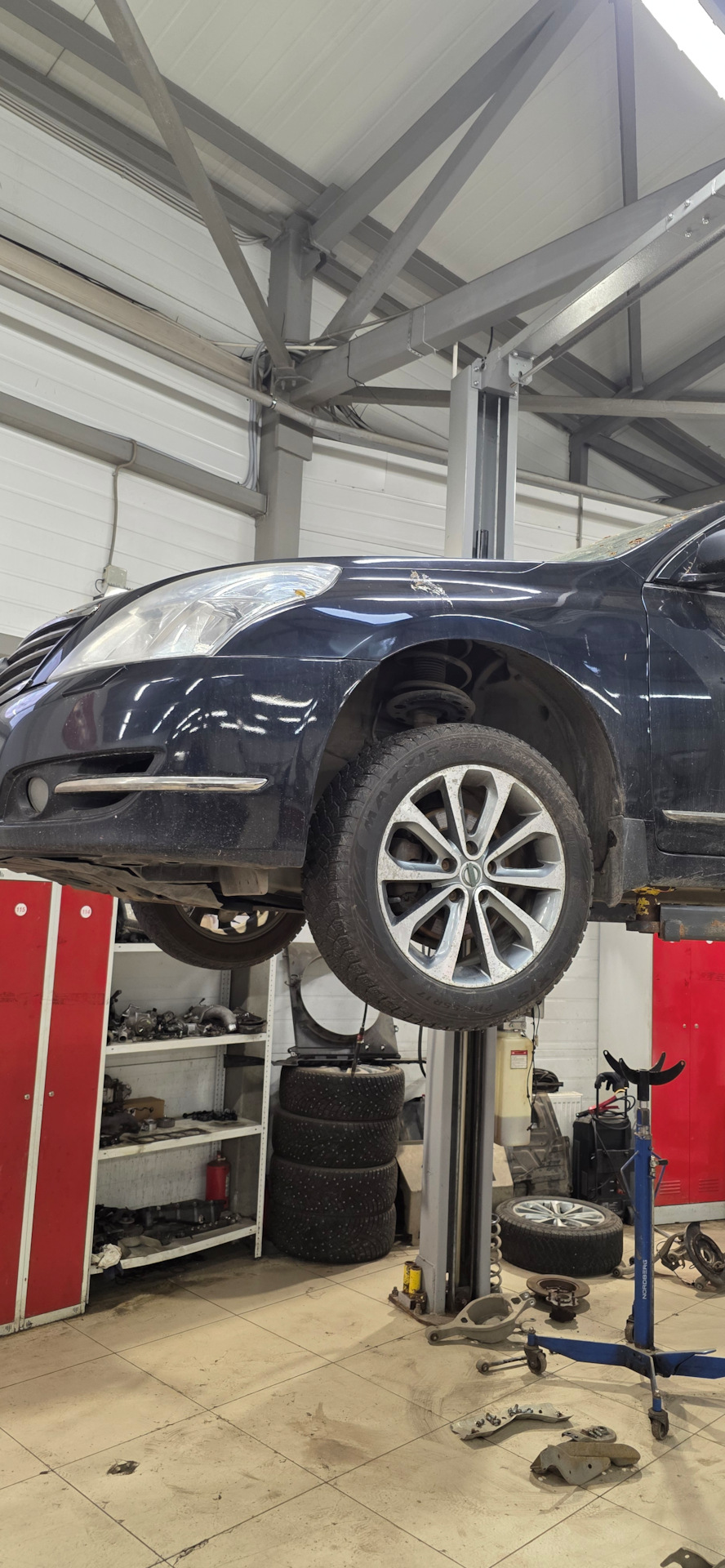 Фото в бортжурнале Nissan Tiida (1G)