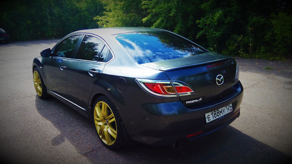Mazda 6 "Серый"